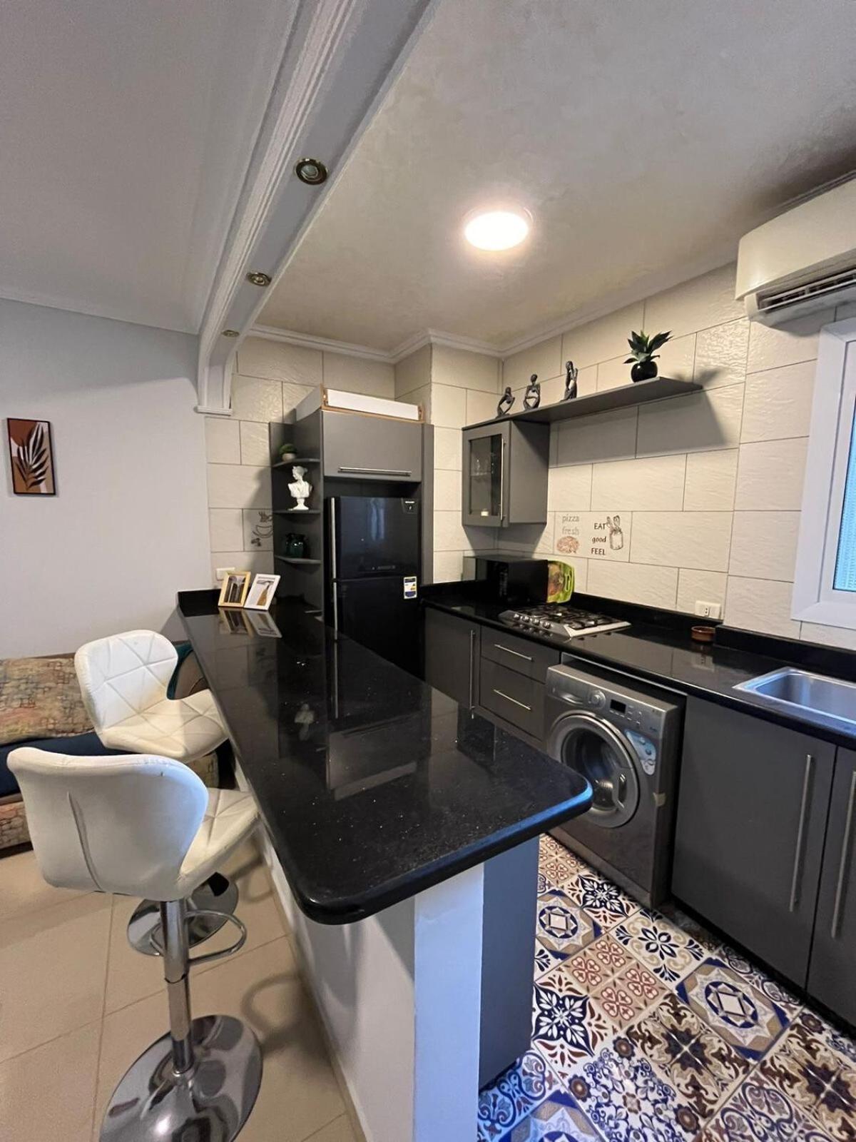 Zamalek Amazing 1br Apartment Cairo