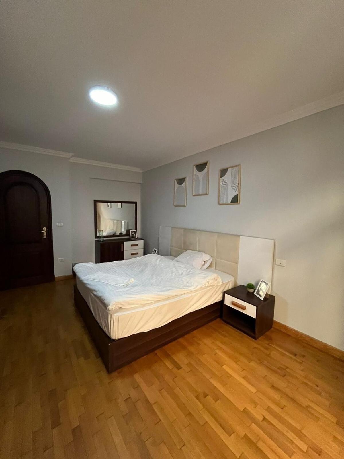 Apartment Zamalek Amazing 1br Cairo